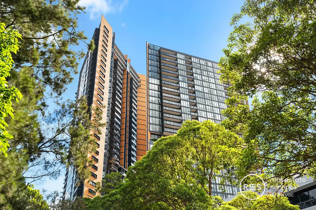 2 Bedroom Apartment - St Leonards Square