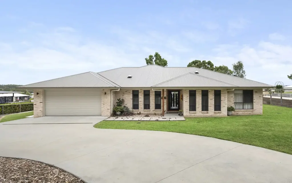 21 Scott Place, Kensington Grove, QLD 4341