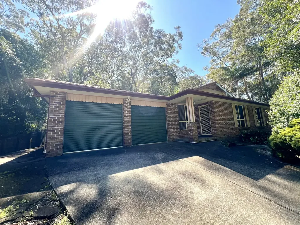 LARGE BLOCK WITH LEAFY OUTLOOK!