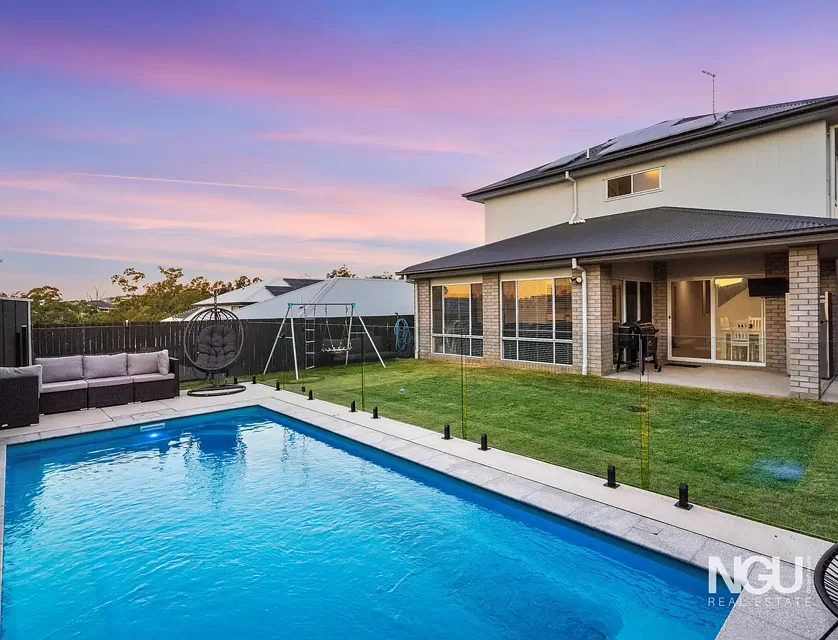 11 Islay Street, Spring Mountain, QLD 4300, 4 phòng ngủ, 2 phòng tắm, House