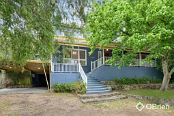 77 Kars Street, Frankston South