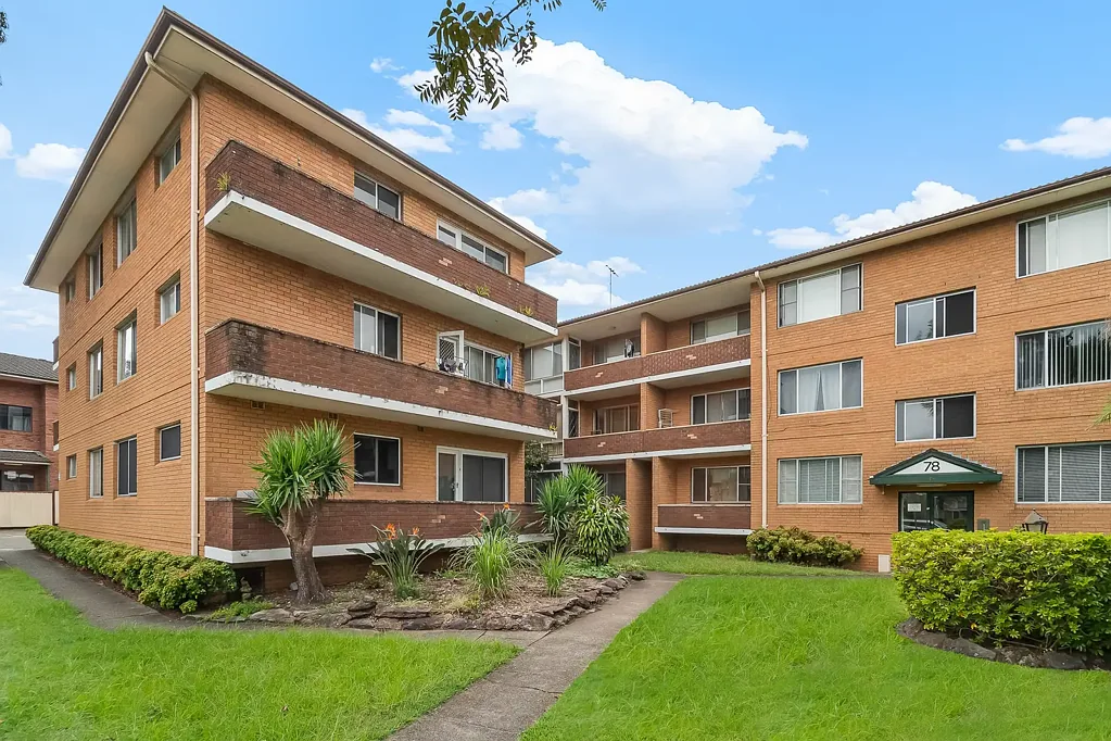 North Parramatta 2ਬੈੱਡਰੂਮ Rock Solid Full Brick Construction