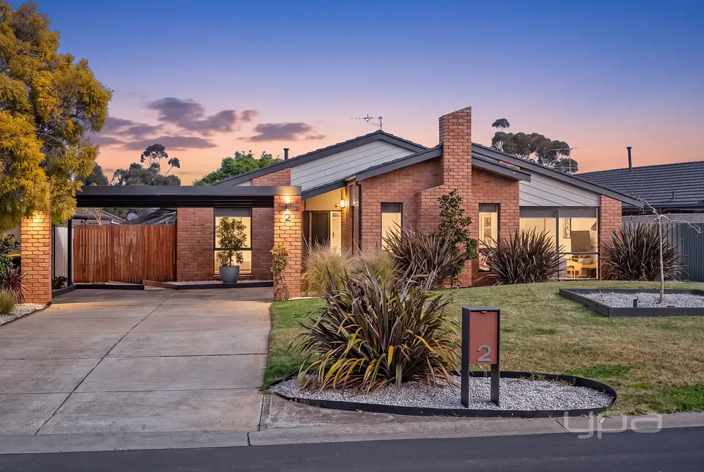 Melton West 3 Slaapkamer STUNNING HOME IN A PRIME LOCATION!