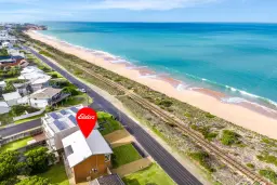 30 Ocean Road, Port Elliot