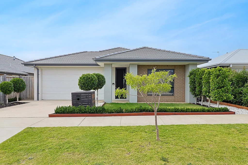 5 Majella Street, Mount Duneed, VIC 3217