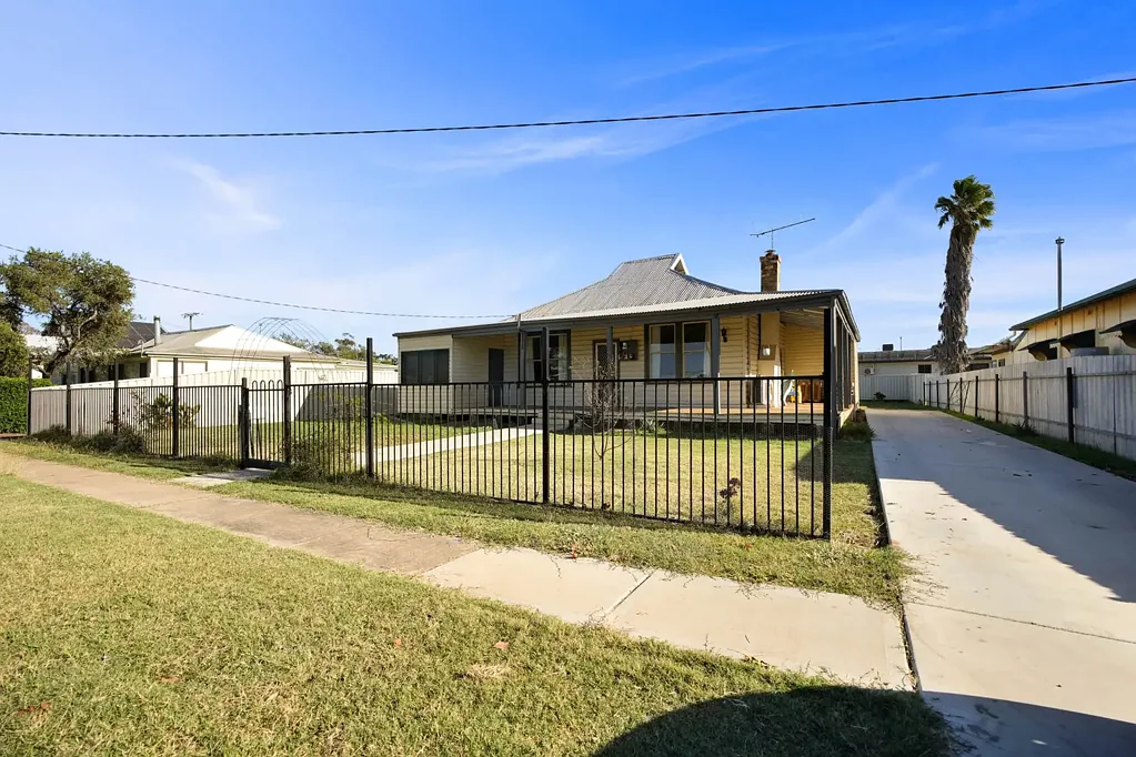 Warren 3房  Investment Opportunity with Strong Weekly Rental Return