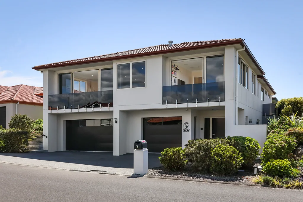 Katikati 4 Bedroom A Statement Home. A Standout Lifestyle.