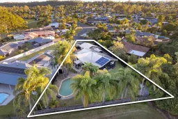 31 Cadell Drive, Helensvale