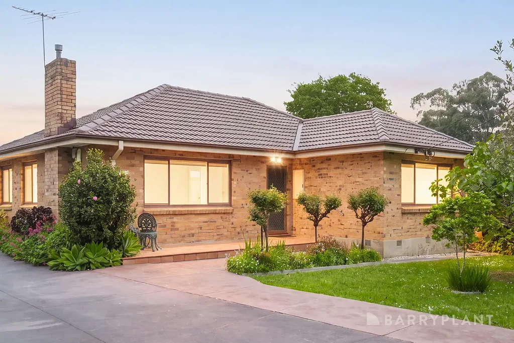 Boronia 4房  * Sale by Set Date on Wednesday 4th November at 6pm (unless sold prior) *