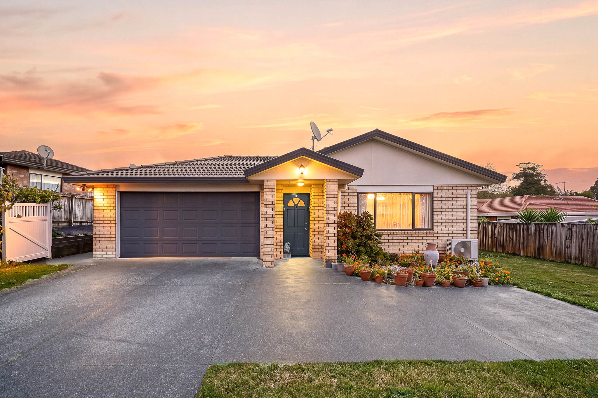 25 Munroe Road, Ranui, photo 1