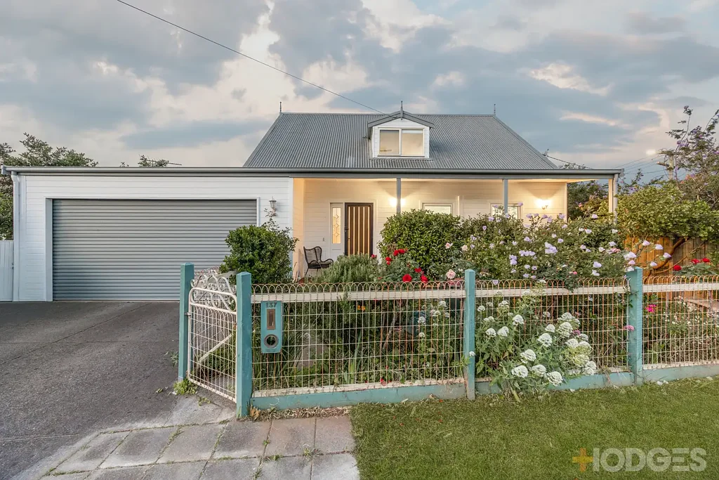 137 Asbury Street East, Ocean Grove, VIC 3226