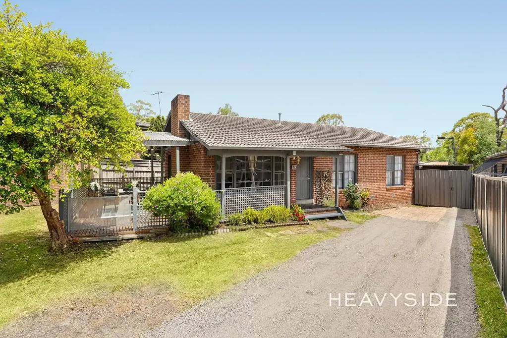 17 Grayling Crescent, Croydon, VIC 3136