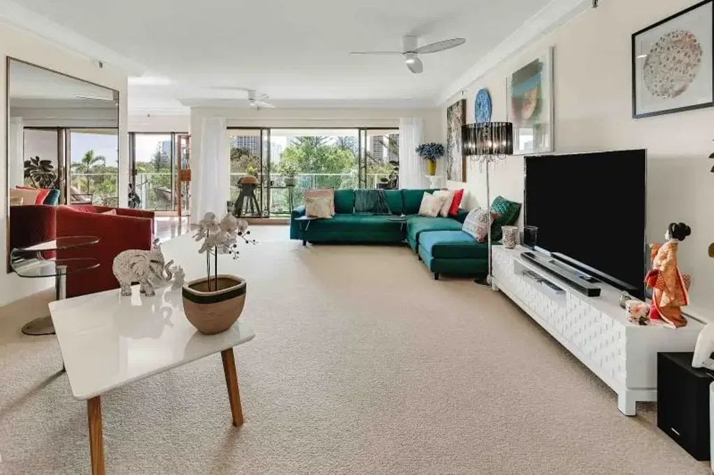 Surfers Paradise 2બેડરૂમ Atlantis East : Luxe Apartment with Resort Living-130M2
Janine 0419534436