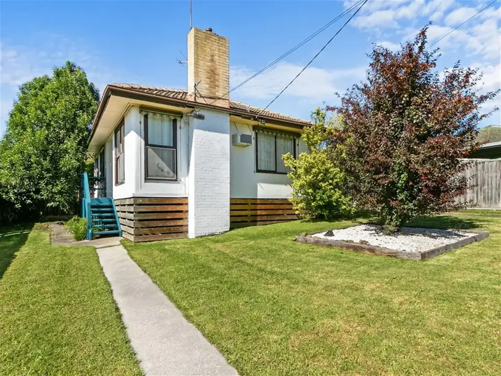 Morwell 2 Bedroom Renovated 2 bedders with excellent tenants