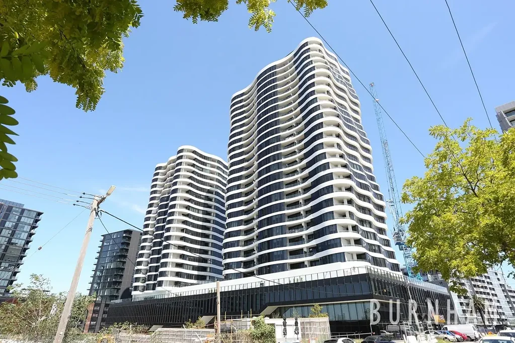 Modern Two-Bedroom Apartment in a Prime Footscray Location