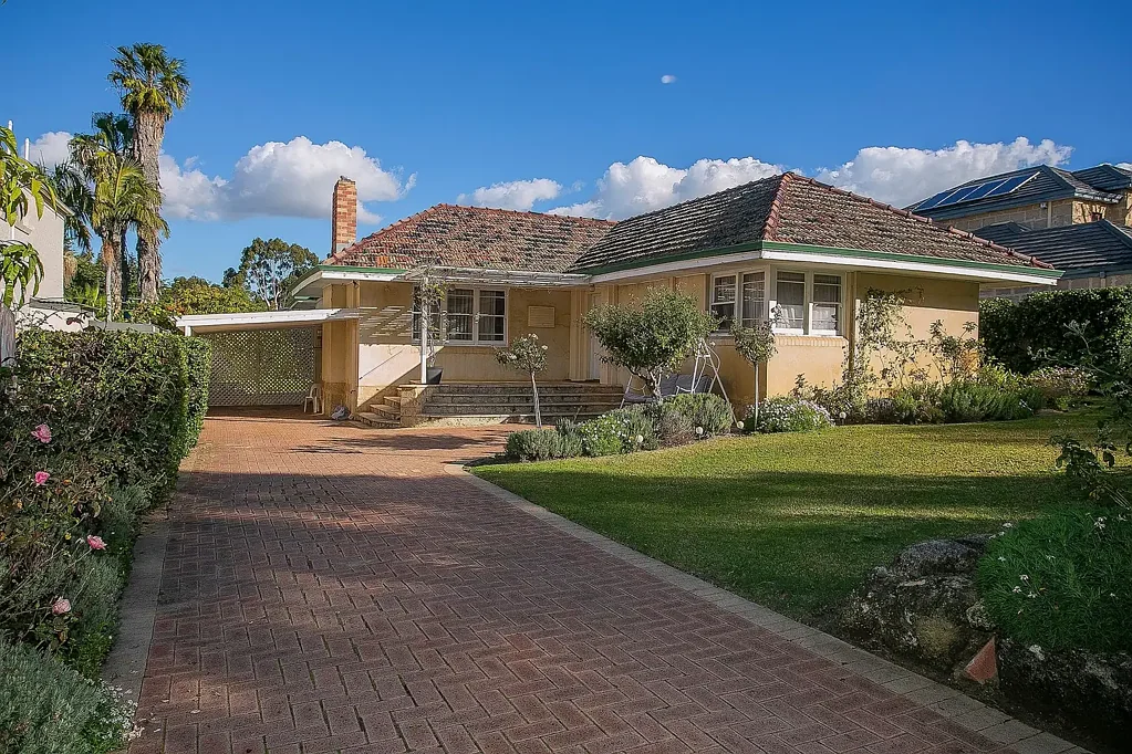 44 Minora Road, Dalkeith, WA 6009