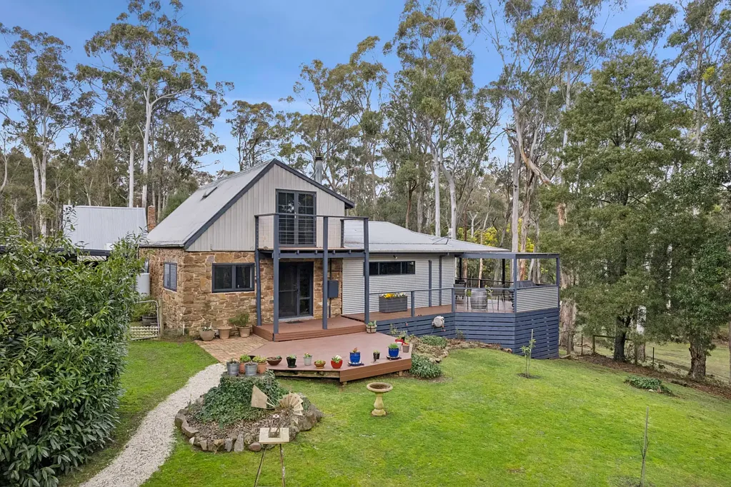 60 Lightwood Drive, Wheatsheaf, VIC 3461