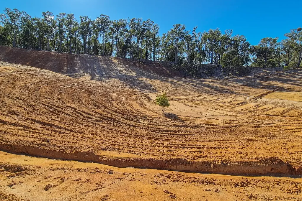 Woodside North  SIGNIFICANT INCOME POTENTIAL – GRAVEL QUARRY OPPORTUNITY