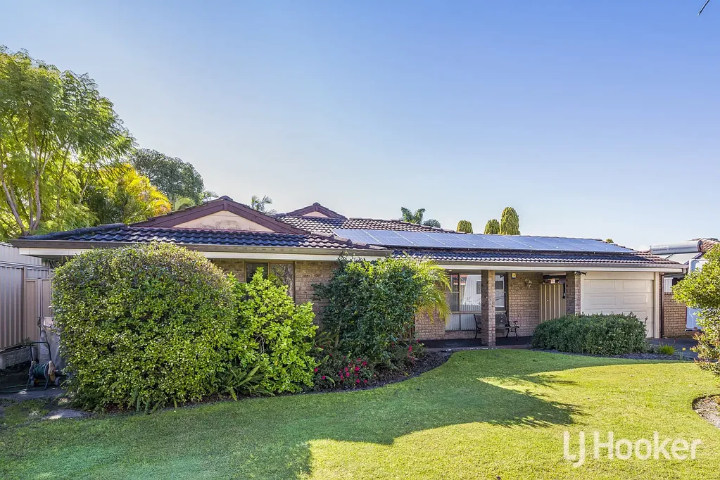 Thornlie 4Moenga Much Loved Family Home