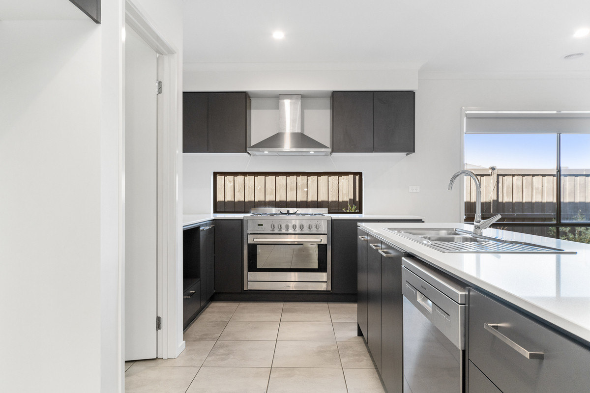 30 DIPLOMAT CR, CRANBOURNE SOUTH VIC 3977, 0 phòng ngủ, 0 phòng tắm, House