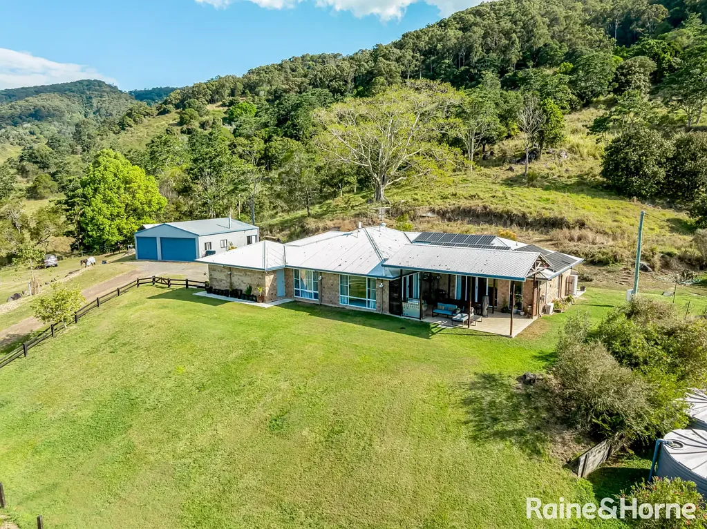 100 Bacon Road, Cedar Pocket, QLD 4570