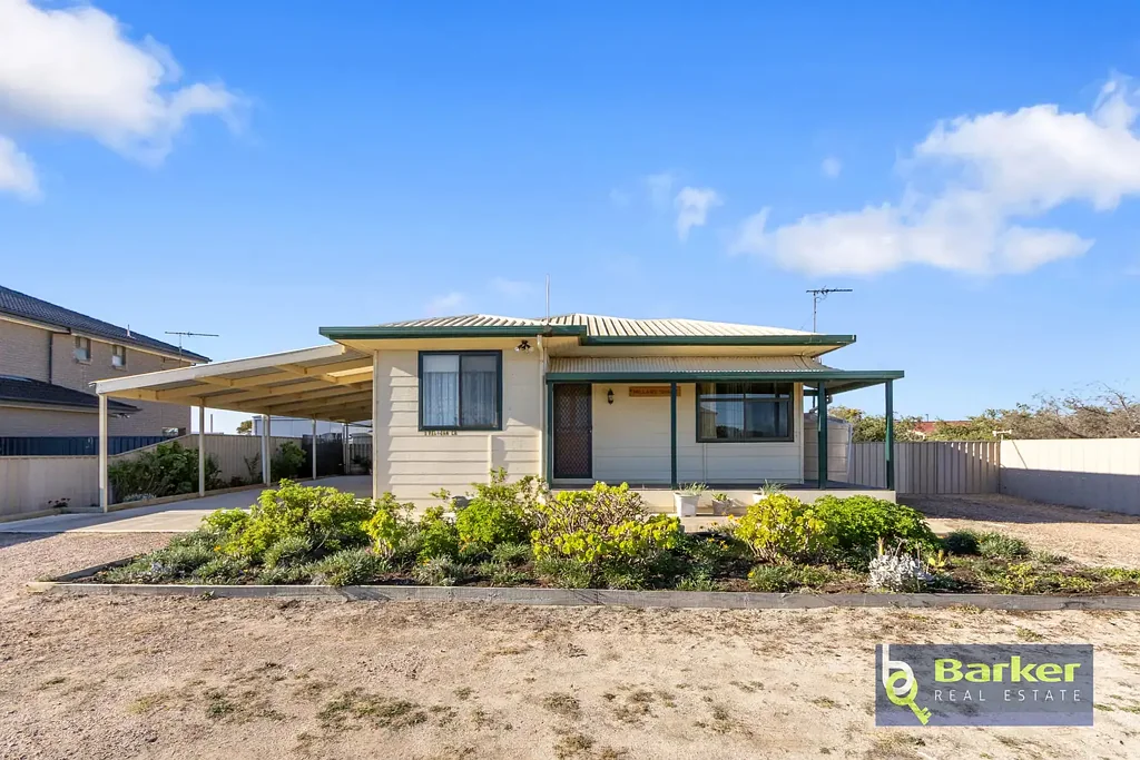Thompson Beach 3غرفة نوم Coastal Simplicity on a Spacious 1,027sqm Allotment in Peaceful Thompson Beach