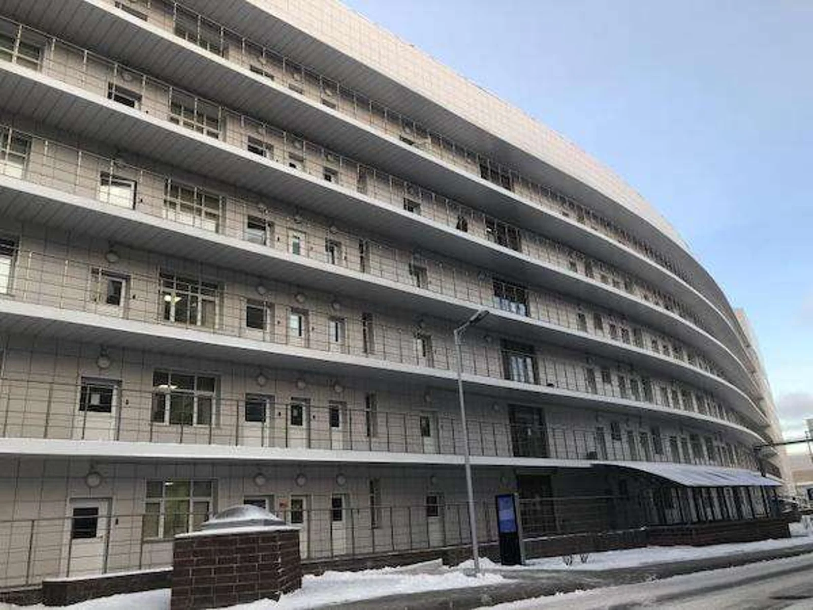 专访在俄留学生：当地人依然不重视疫情，我们想回来
