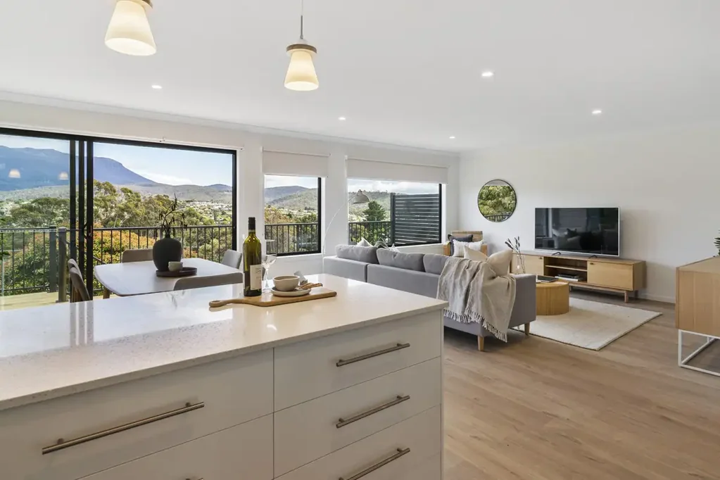 8/101 Channel Highway, Kingston, TAS 7050