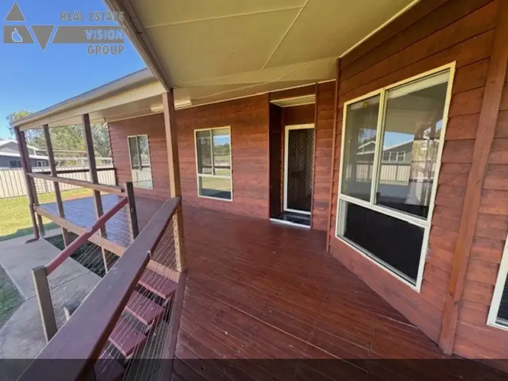 43 Shakespeare St, Comet, QLD 4702