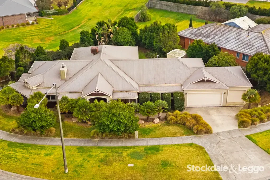 Traralgon 4침실 Discover Luxurious Living in Traralgon’s Premier Address