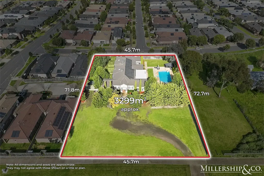 Mernda 4ਬੈੱਡਰੂਮ Palatial Family Living on 3,300sqm