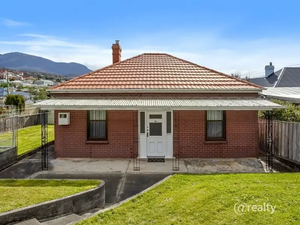 90 New Town Road, New Town, TAS 7008