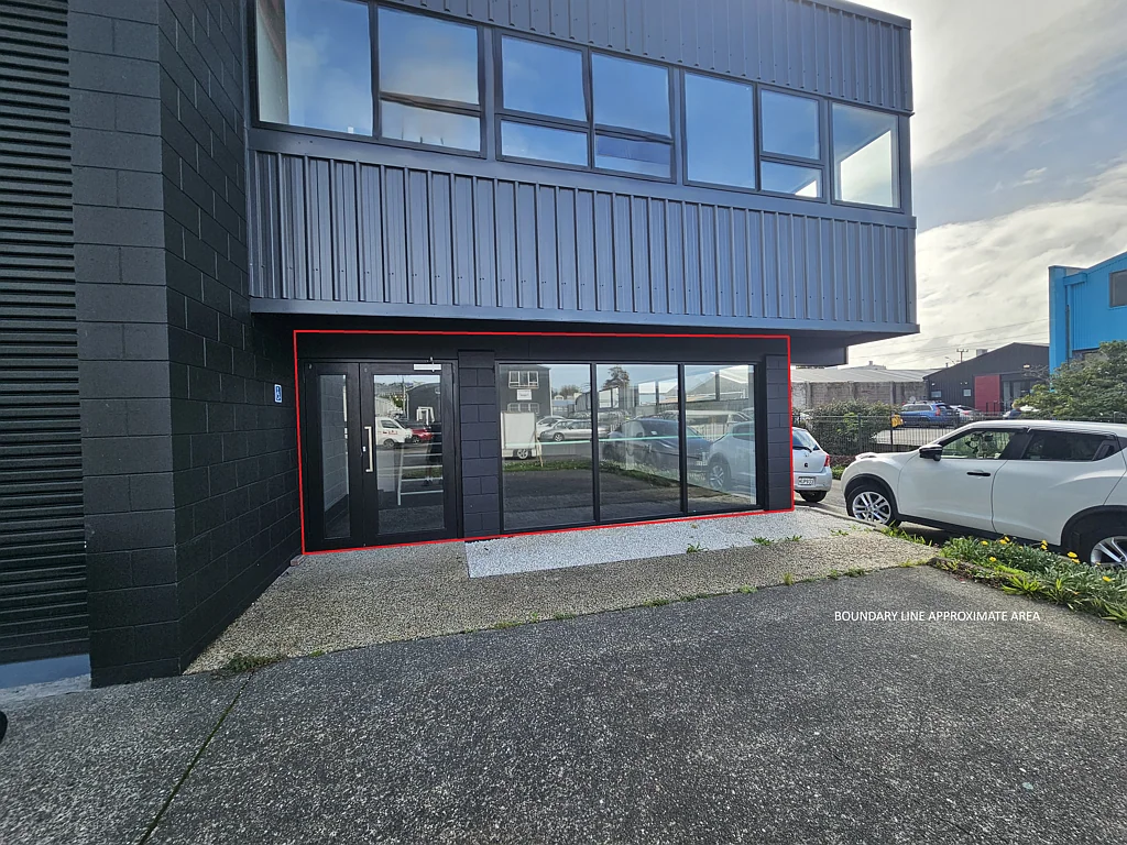 Wairau Valley Ground Floor Office with Storage