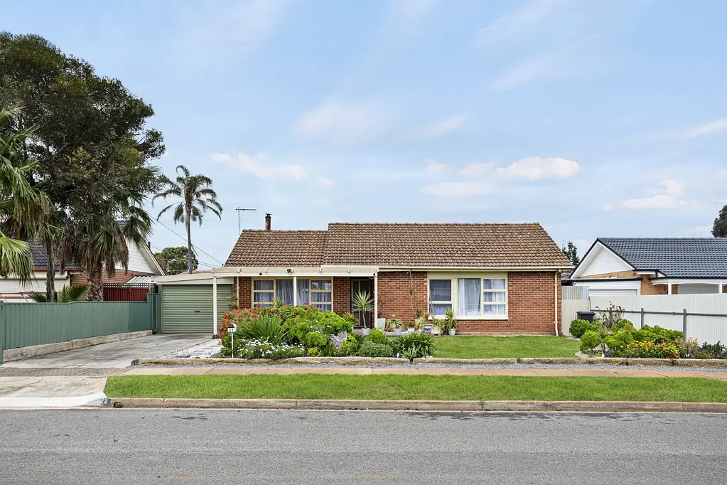 Brahma Lodge 3房  Welcome To Your New Place, Charming Low Maintenance Living in Brahma!