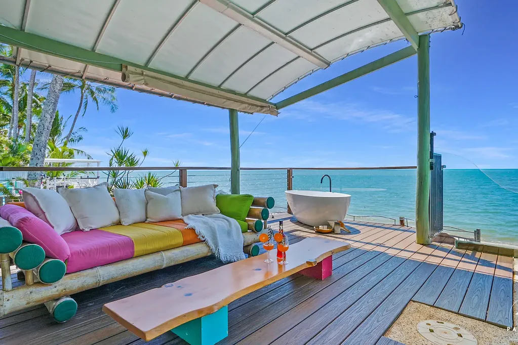 Machans Beach 5房  ZOLUSHKA | Machans Beach