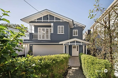 Bulimba 5房 汉普顿风情优雅邂逅Poets Corner的现代家庭生活 Hamptons Elegance Meets Contemporary Family Living in Poets Corner