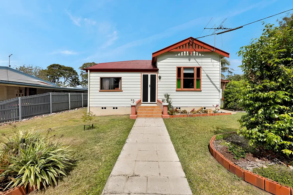 Sarina 3房  Charming 1940s Cottage with Modern Comforts on 920sqm