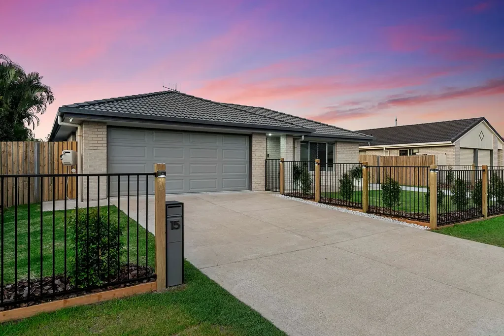 15 Seashore Way, Toogoom, QLD 4655