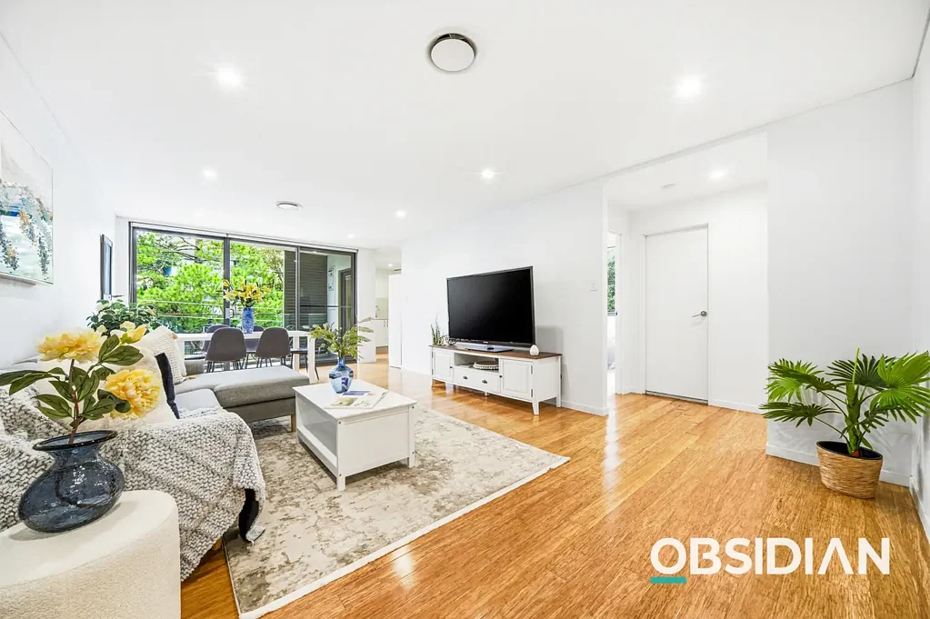 Lane Cove 2房 东北角阳光朝向 落地玻璃采光 舒适两居室 主卧带套间 便捷公交出行 周边学校公园 North East Corner | Highly Sought After Location | Sensational Leafy Views