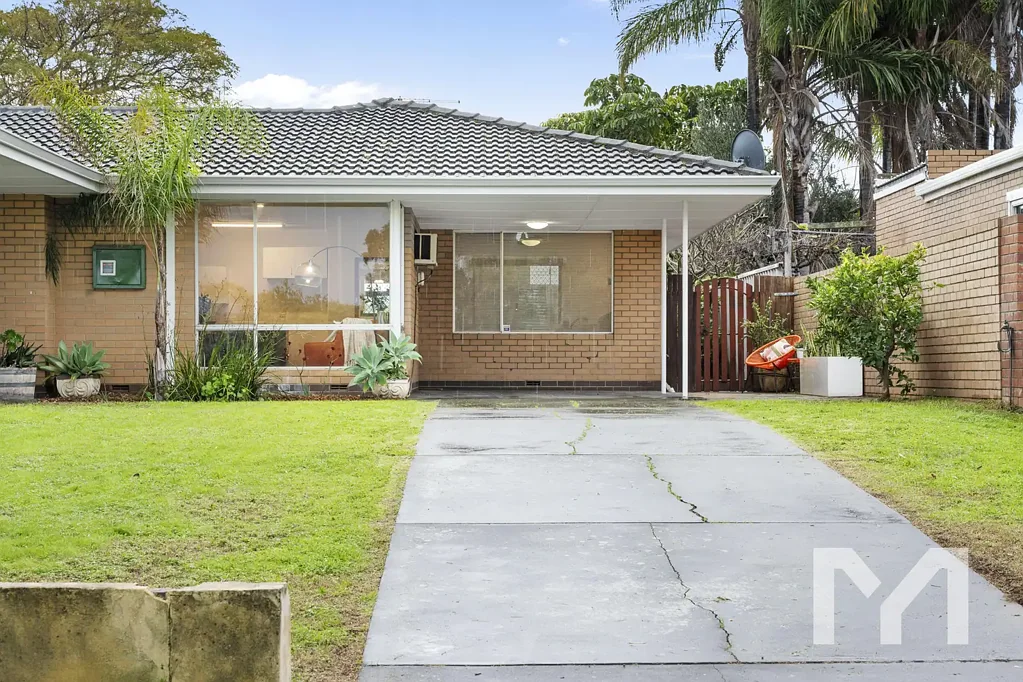 Hamilton Hill 2 Bedroom You're Invited to... South Fremantle Border