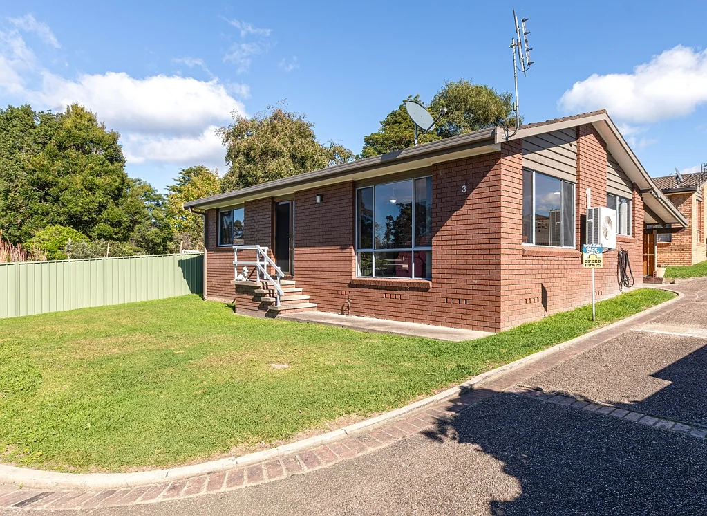Unit 3/93 Imlay St, Eden, NSW 2551