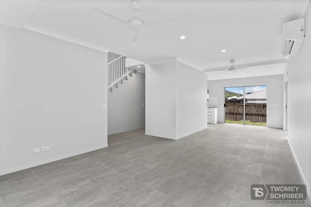 Luxury Townhouse Living At Trinity Beach