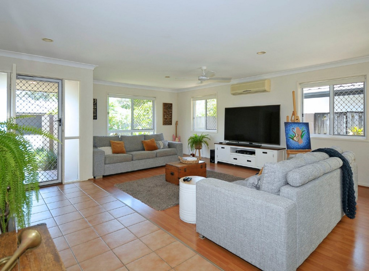 7 SEVILLE CCT, BURLEIGH WATERS QLD 4220, 0 ห้องนอน, 0 ห้องน้ำ, House