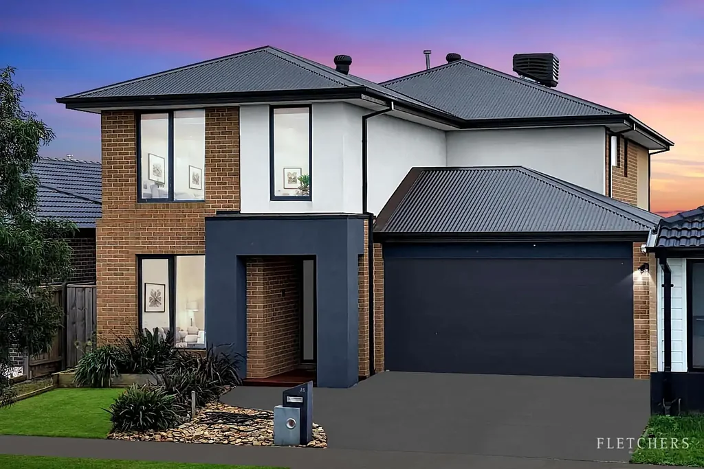 Strathtulloh 4ਬੈੱਡਰੂਮ Grand Double-Storey Henley Home with Multiple Living Zones & Exceptional Outdoor Living