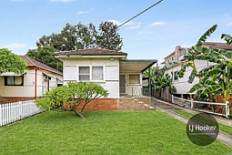 78 Bangor Street, Guildford