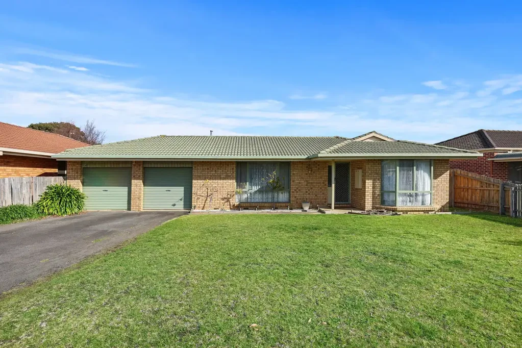 3 Bedroom Family Home