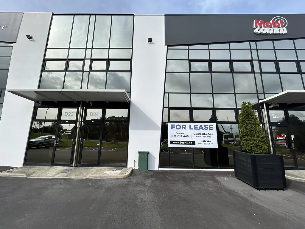 Penrose Well-positioned Penrose industrial unit