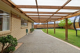 102 Golfland Drive, Golflands, Manukau City