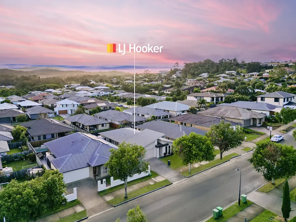 13 Ellenborough Avenue, Ormeau Hills, QLD 4208