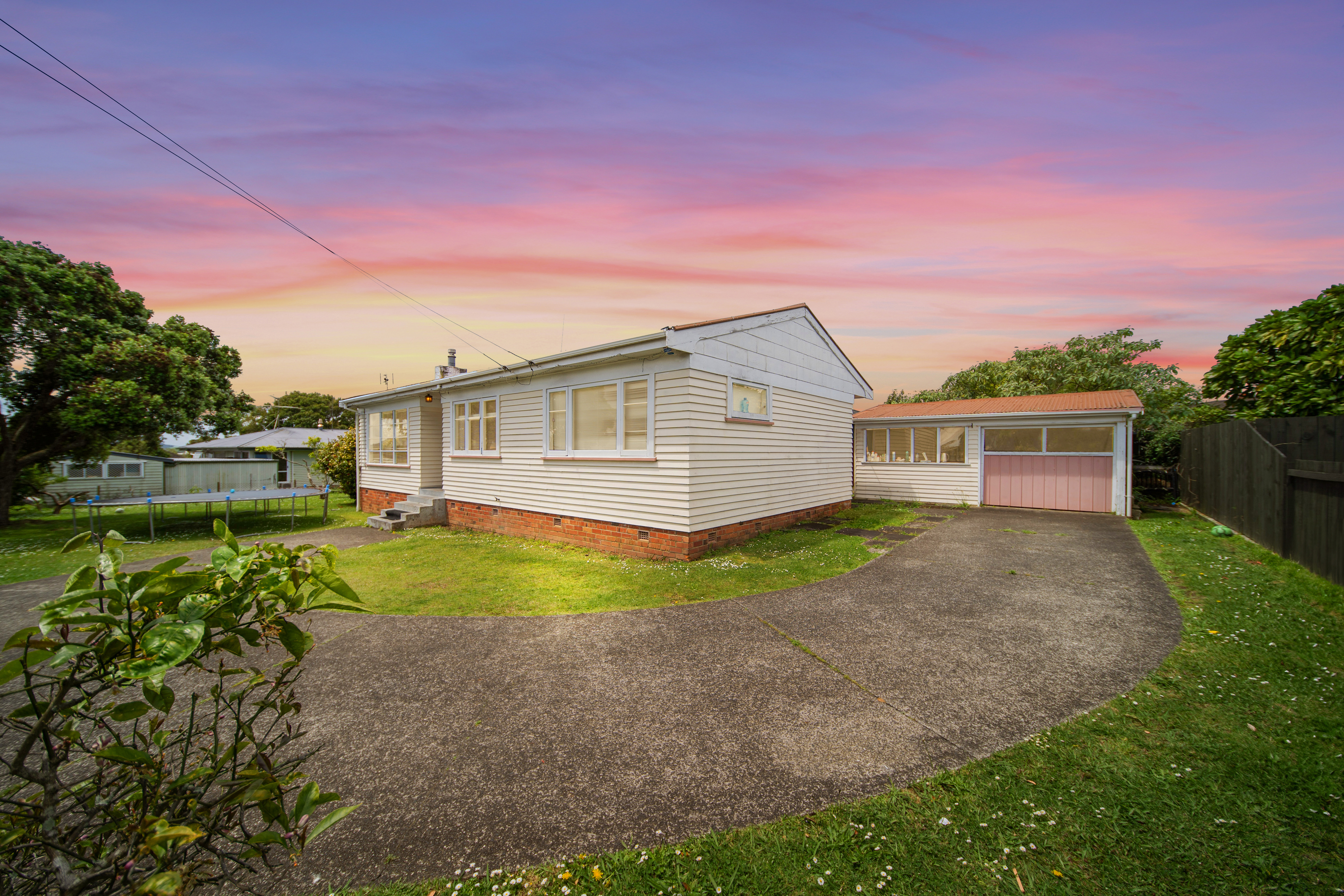 16 Hooks Road, Manurewa, Auckland - Manukau, 3 ห้องนอน, 1 ห้องน้ำ, House